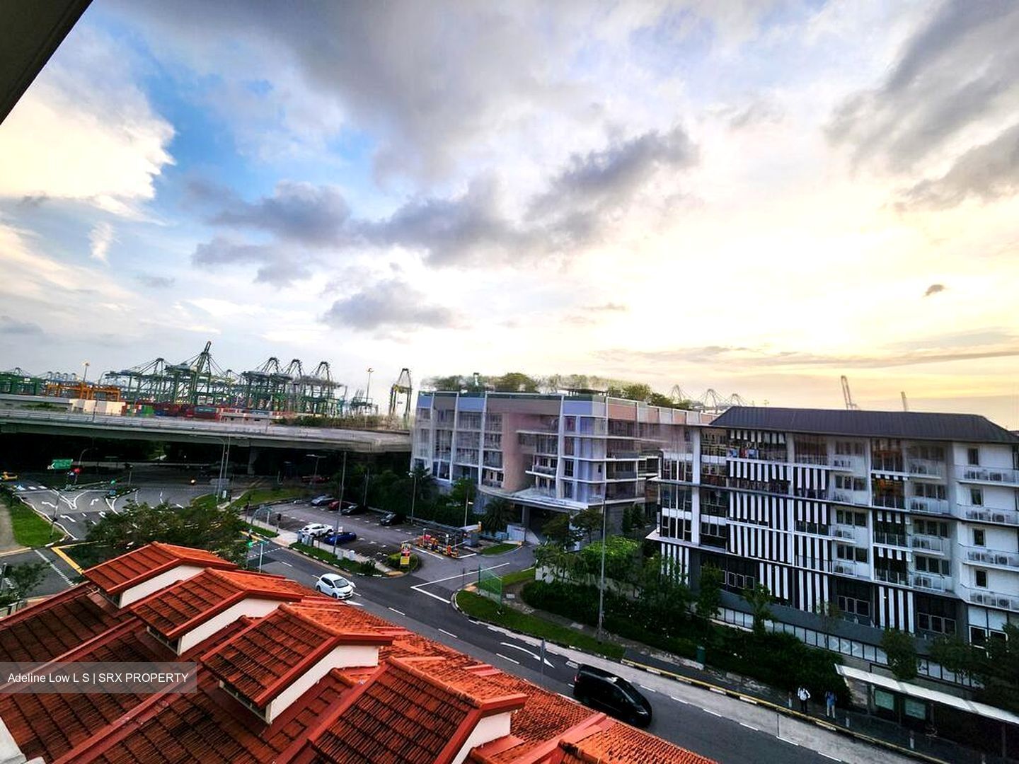 Icon @ Pasir Panjang (D5), Apartment #561985691